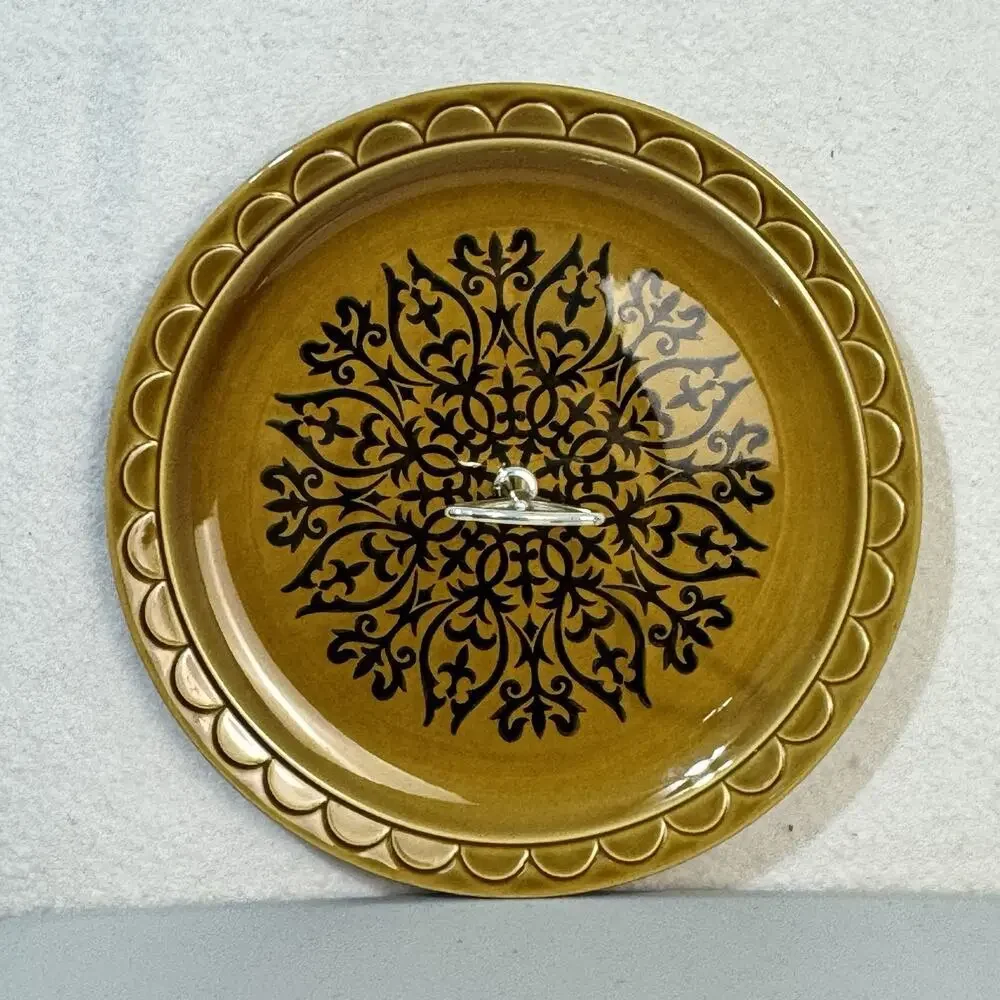 Homer Laughlin Round Serving Handled Plate Tray Coventry Castilian Mustard Gold
